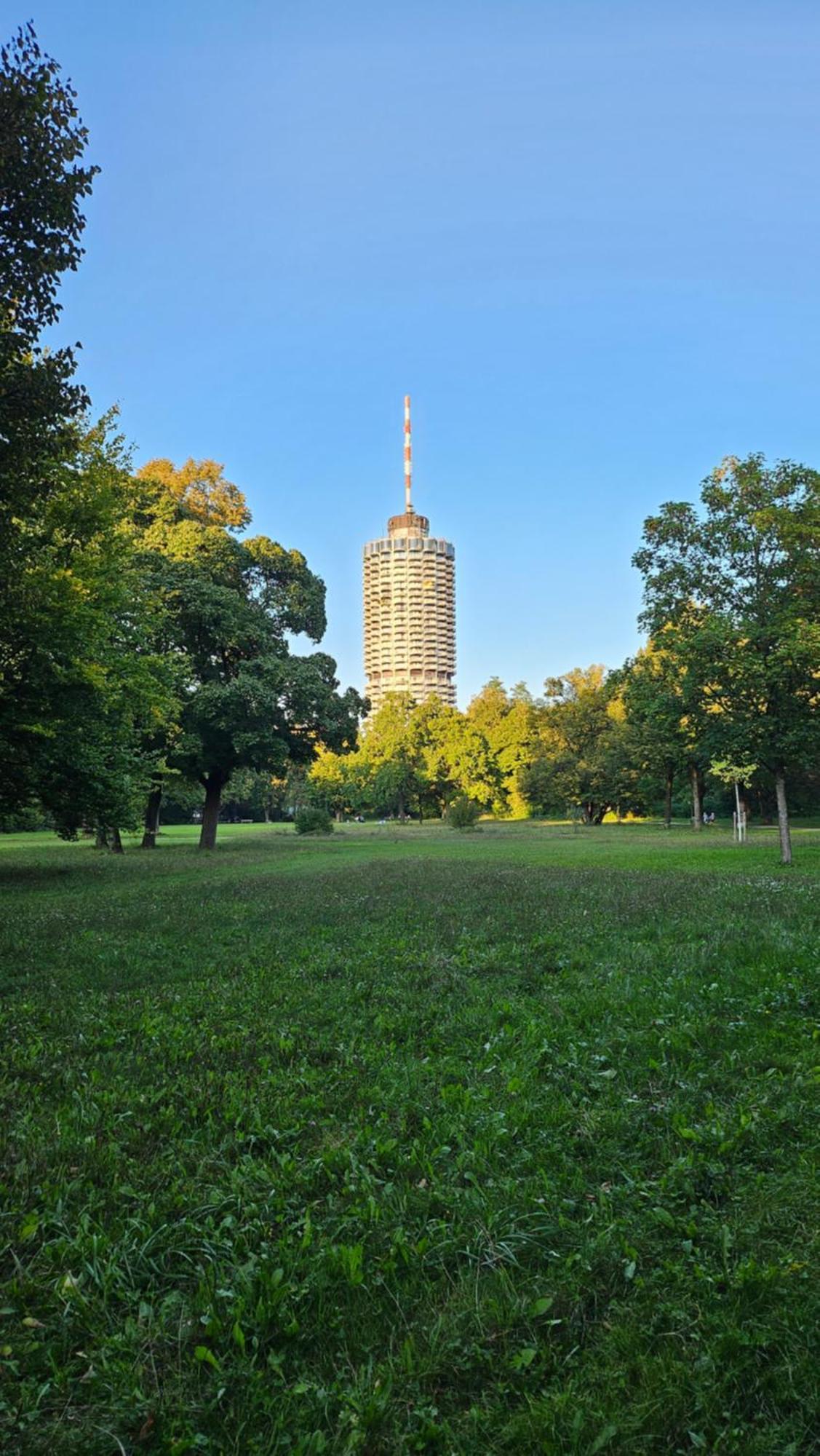 Cloud 21 Augsburgs Atemberaubendster Ausblick Apartment *